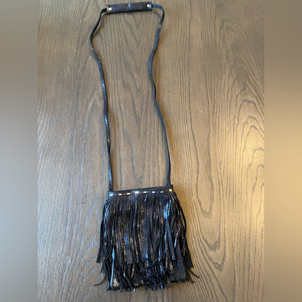 Pom Pom Fringe Messenger